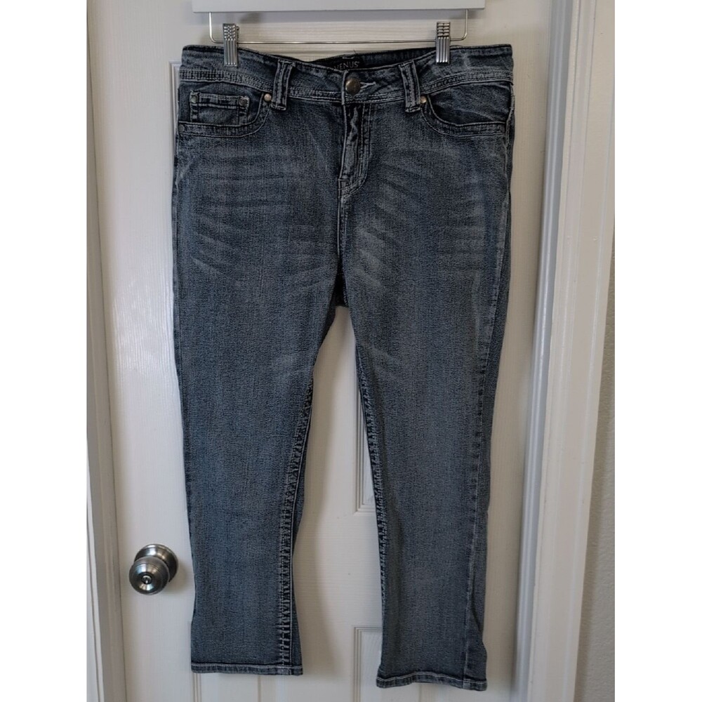 VENUS Women's Vintage Blue Crop Jeans